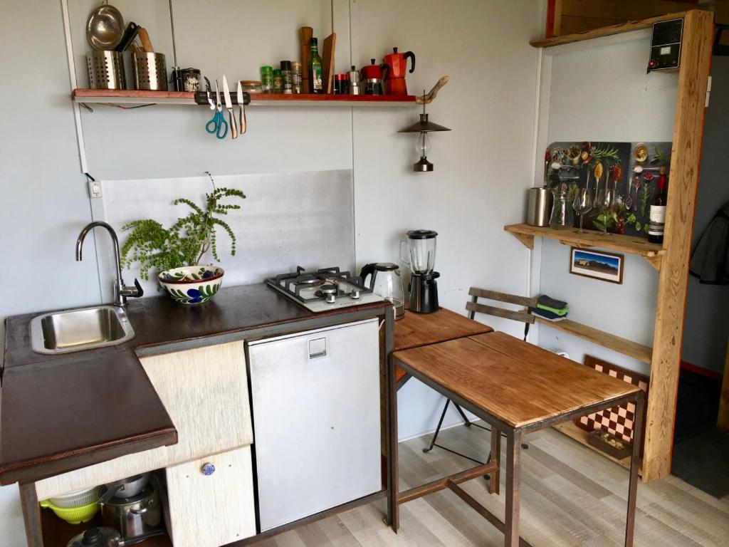 Апартаменты Micro House Ла-Олива Экстерьер фото
